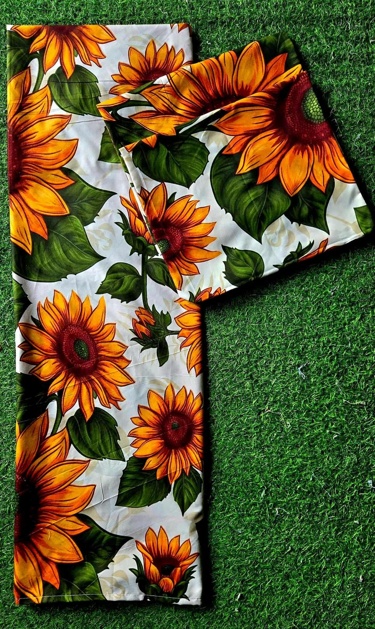 Sunflowers 1 Large kumot + 2 Large Zipper Pillowcase